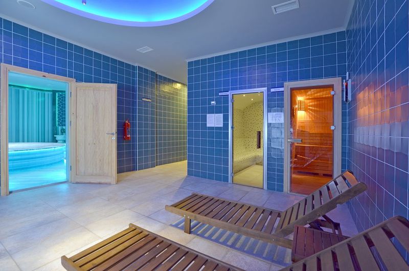 Two luxurious 3+1 villas with panoramic views in Kargicak, 350 m2. фото 11