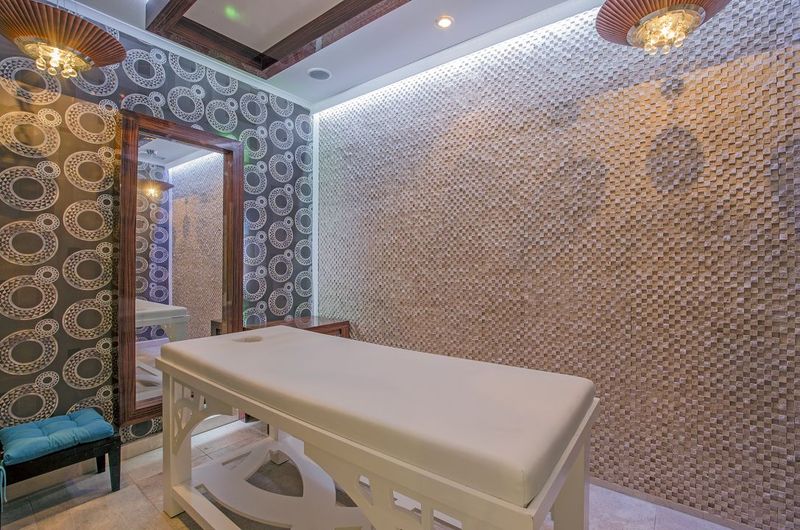 Two luxurious 3+1 villas with panoramic views in Kargicak, 350 m2. фото 19