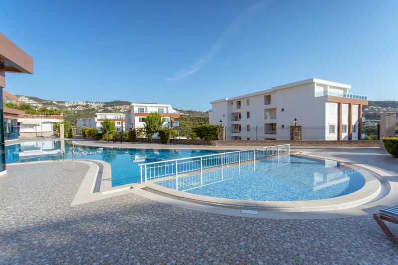 Two luxurious 3+1 villas with panoramic views in Kargicak, 350 m2. фото 22