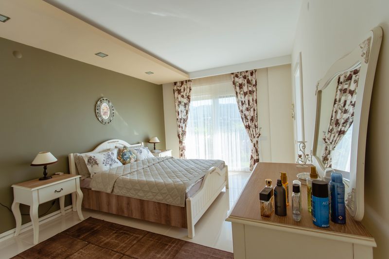 Two luxurious 3+1 villas with panoramic views in Kargicak, 350 m2. фото 37