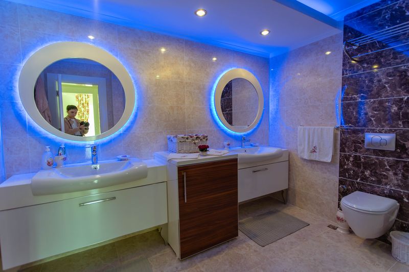 Two luxurious 3+1 villas with panoramic views in Kargicak, 350 m2. фото 45