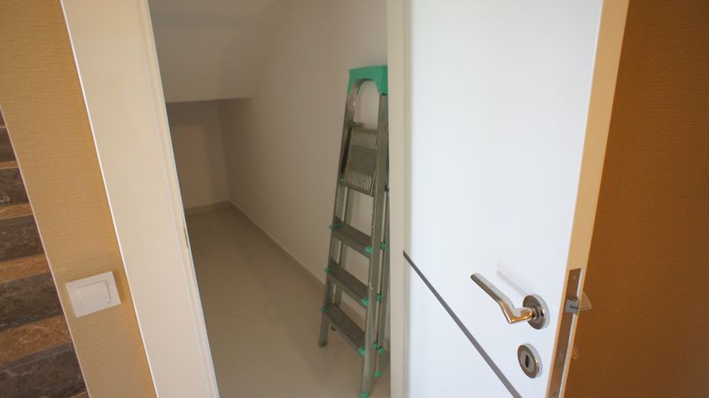 Two luxurious 3+1 villas with panoramic views in Kargicak, 350 m2. фото 61