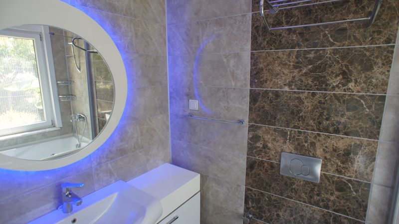 Two luxurious 3+1 villas with panoramic views in Kargicak, 350 m2. фото 62