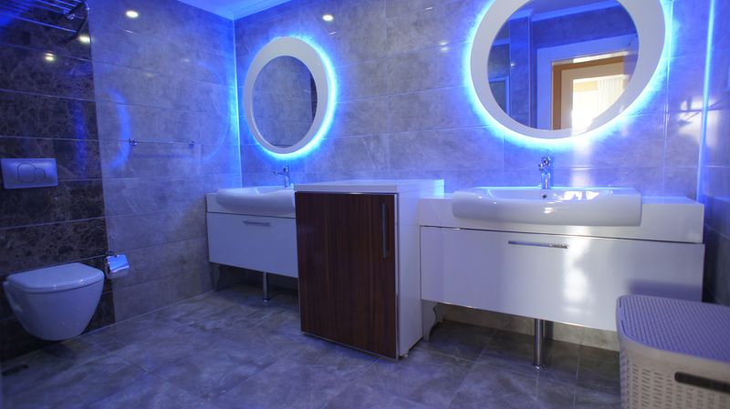 Two luxurious 3+1 villas with panoramic views in Kargicak, 350 m2. фото 76