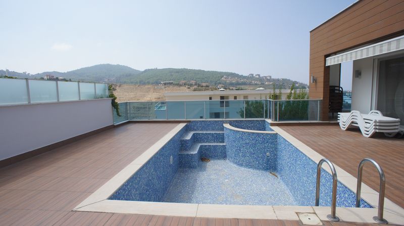 Two luxurious 3+1 villas with panoramic views in Kargicak, 350 m2. фото 87