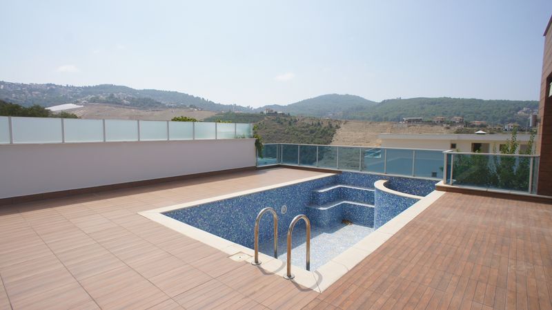 Two luxurious 3+1 villas with panoramic views in Kargicak, 350 m2. фото 89