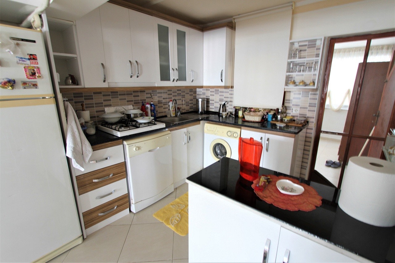 Квартира 2+1 на первой береговой линии в Махмутларе, 85 м2. фото 8