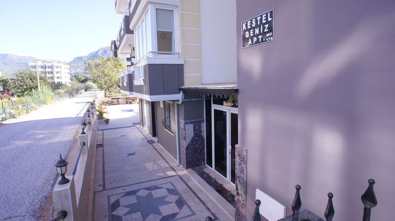 Cozy furnished apartment 2+1 in Kestel, first coastline, 90m2 фото 3