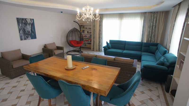Spacious penthouse 3+1 in a complex in the center of Alanya, 50 m from the sea, 150 m2 фото 33