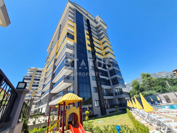 Апартаменты 3+1 с отдельной кухней в новом комплексе в Махмутларе, вид на море и горы фото 1