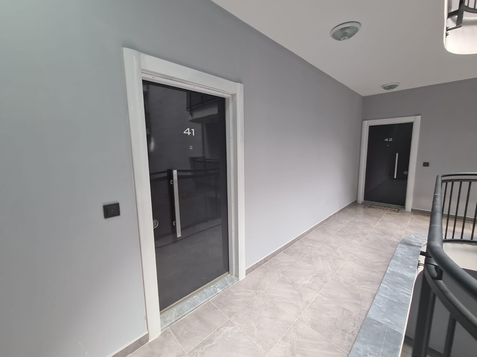 Апартаменты 3+1 с отдельной кухней в новом комплексе в Махмутларе, вид на море и горы фото 4