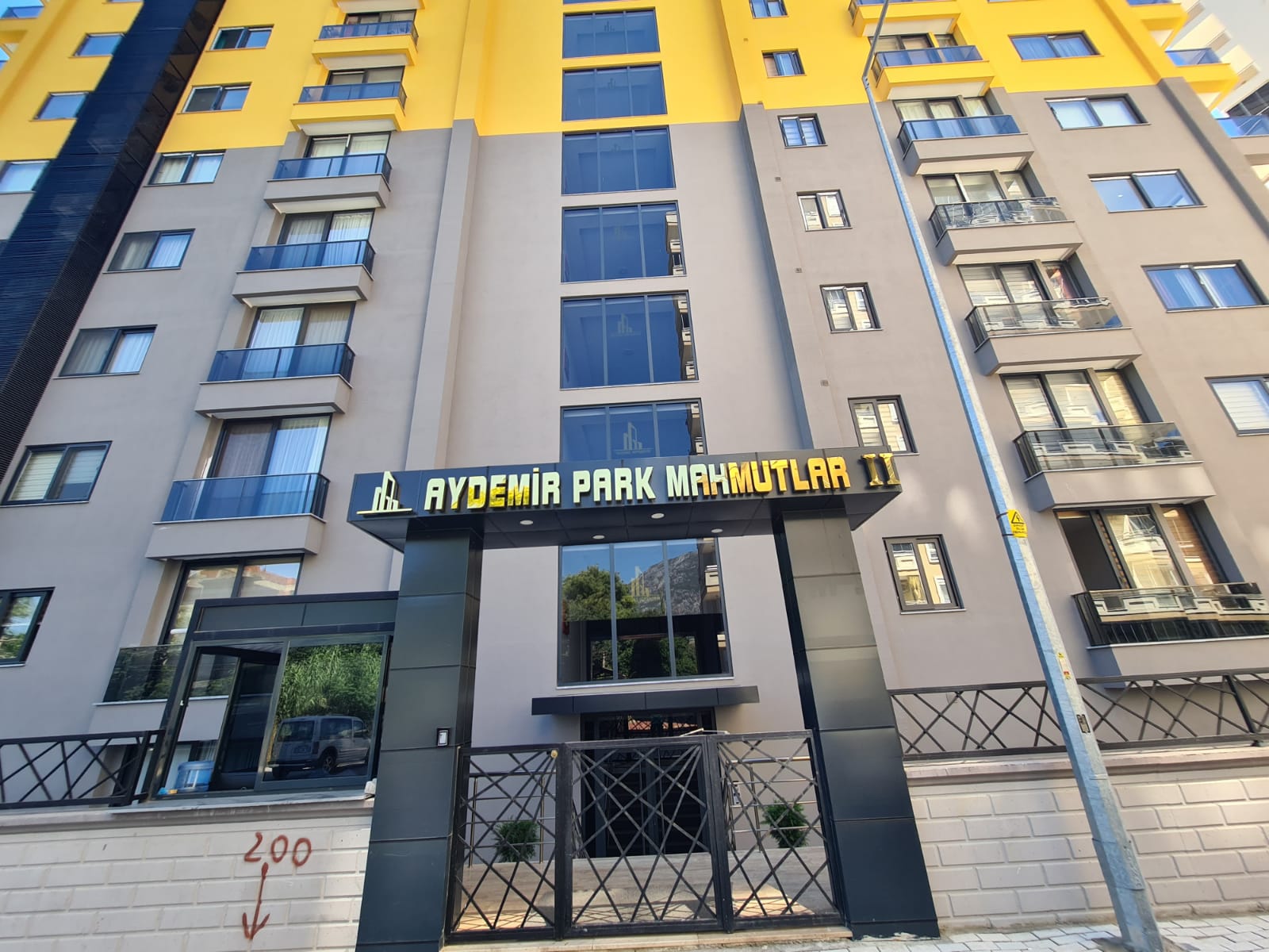 Апартаменты 3+1 с отдельной кухней в новом комплексе в Махмутларе, вид на море и горы фото 25