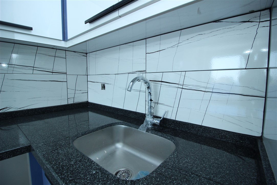 Квартира 1+1, в 500 метрах от моря в новом доме Махмутлар, 60 кв.м. фото 15