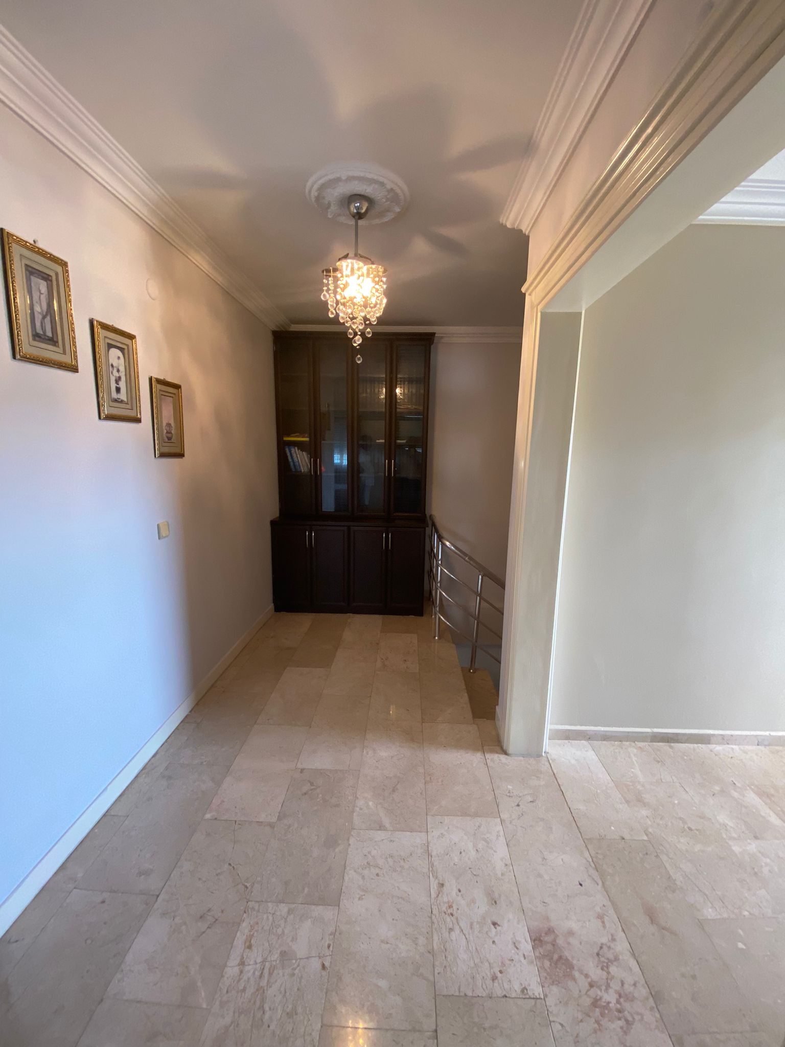 Мебелированный дублекс 4+1 с отдельной кухней в Махмутлар, 250 кв м. фото 6