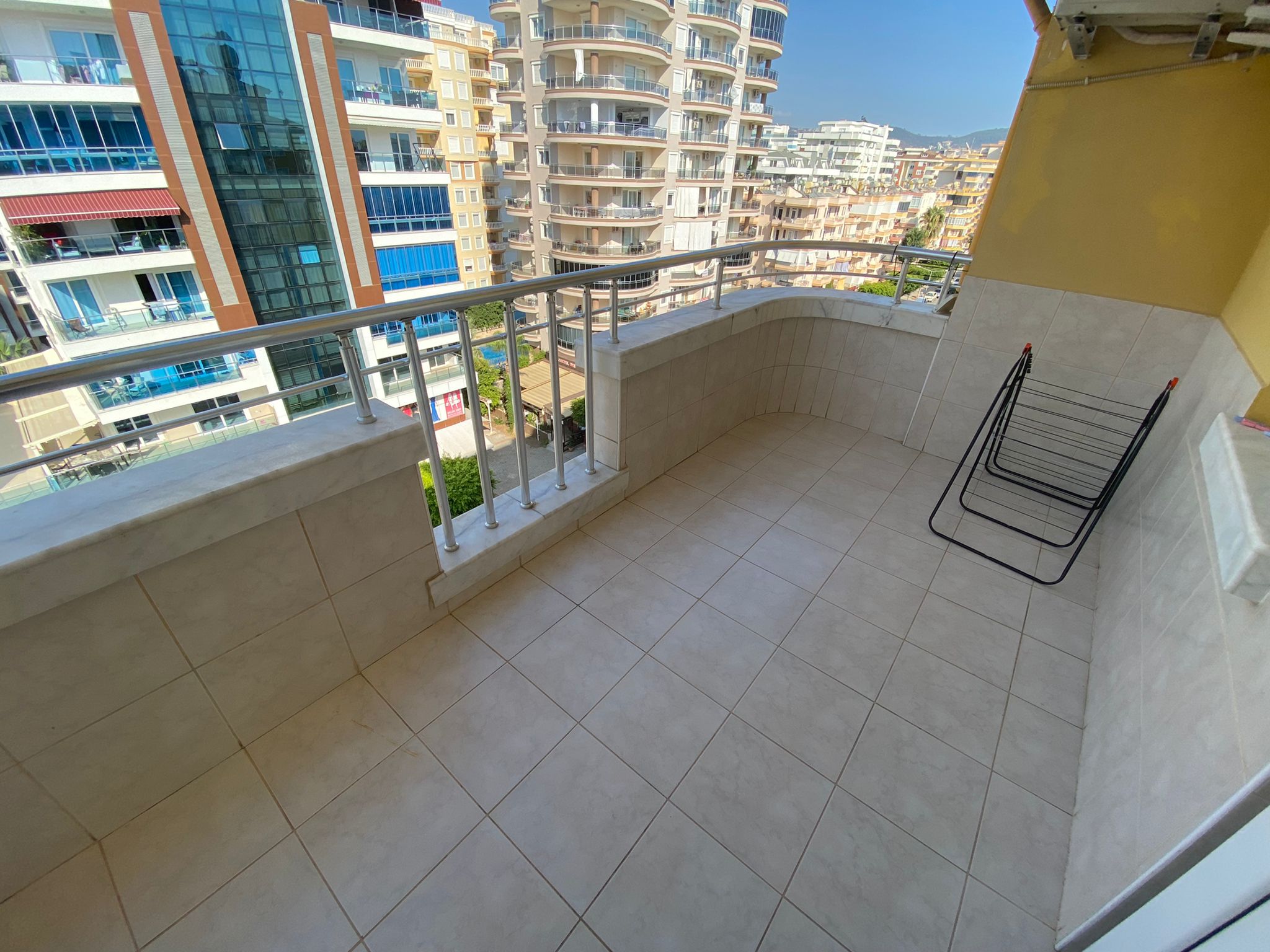 Мебелированный дублекс 4+1 с отдельной кухней в Махмутлар, 250 кв м. фото 26