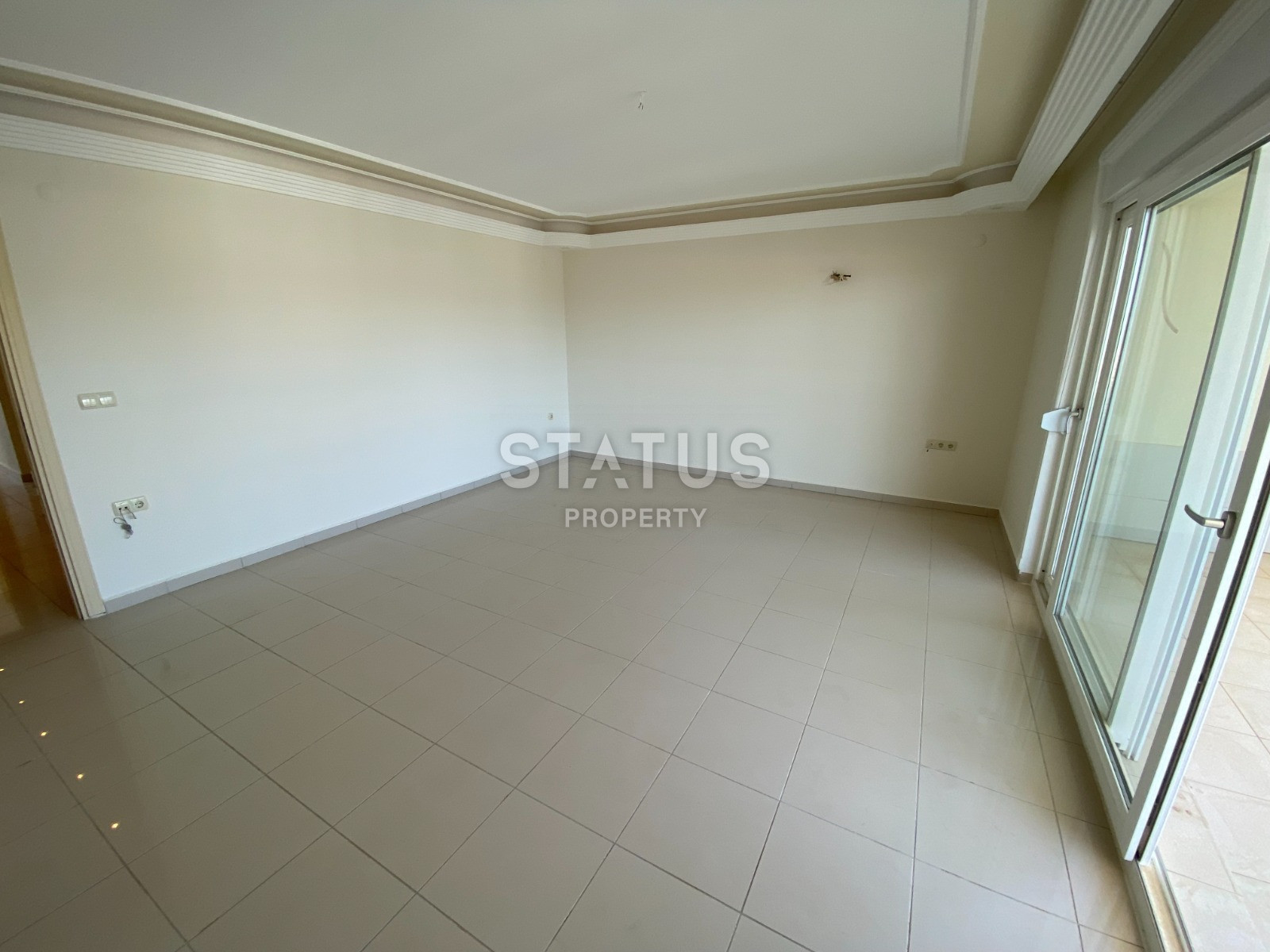 Huge duplex 5+1 – 300 sqm with sea view in Mahmutlar фото 10