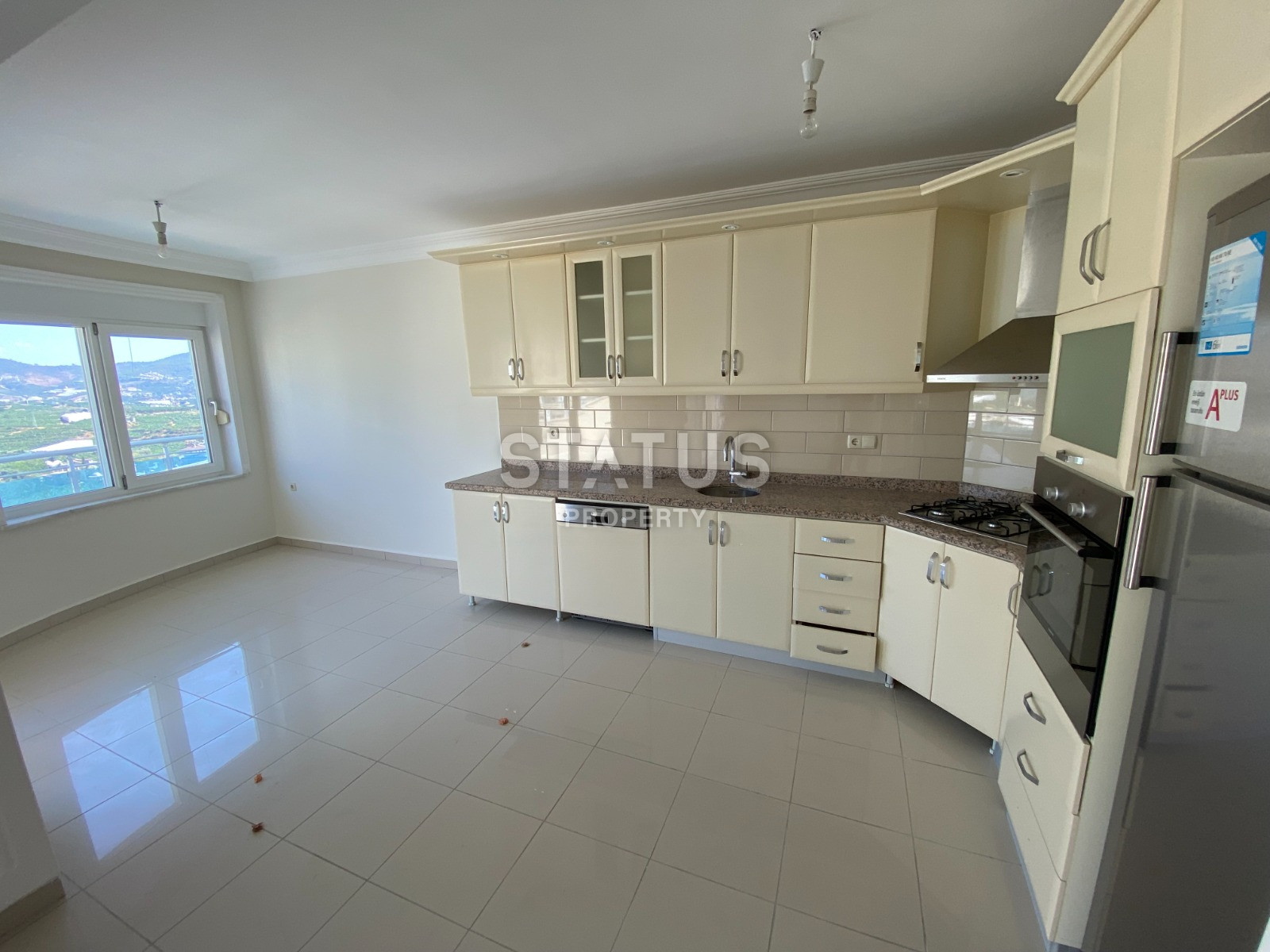 Huge duplex 5+1 – 300 sqm with sea view in Mahmutlar фото 14