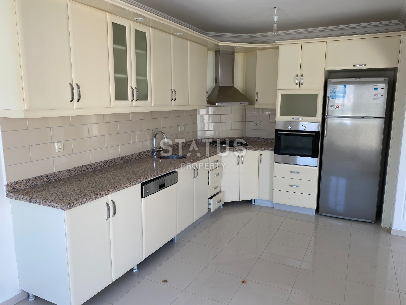 Huge duplex 5+1 – 300 sqm with sea view in Mahmutlar фото 22