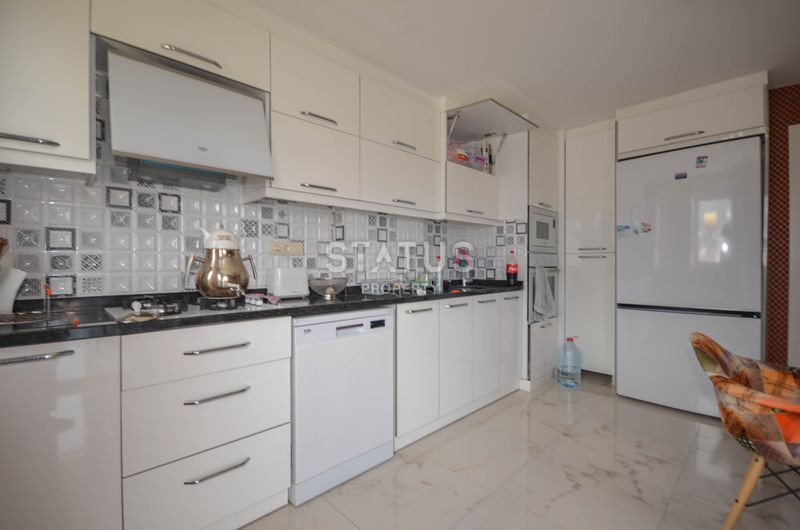 Duplex 4+1, in Mahmutlar, 200 meters from the sea, 210 sq.m. фото 5