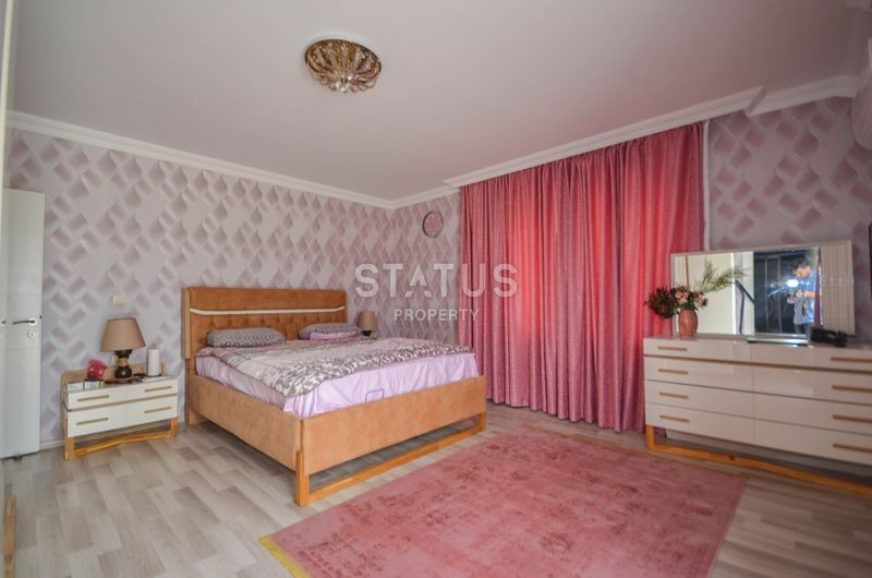 Duplex 4+1, in Mahmutlar, 200 meters from the sea, 210 sq.m. фото 8