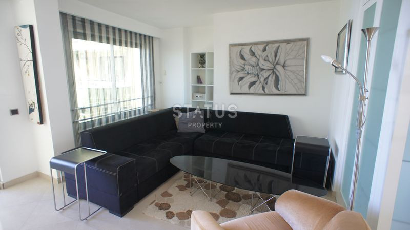Apartment 2+1 overlooking the fortress of Alanya, 25 m from the sea in Oba, 90 m2 фото 7
