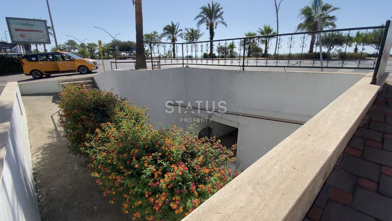 Apartment 2+1 overlooking the fortress of Alanya, 25 m from the sea in Oba, 90 m2 фото 17