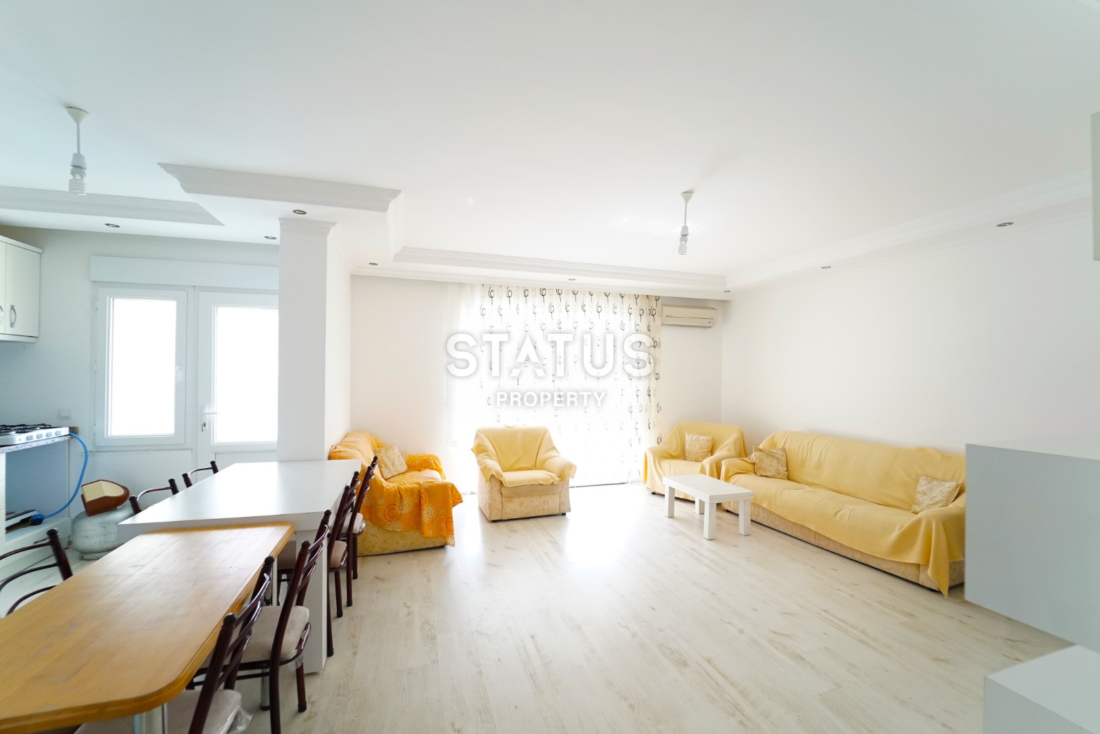 Two-level five-room apartment with furniture, 210m2 фото 4