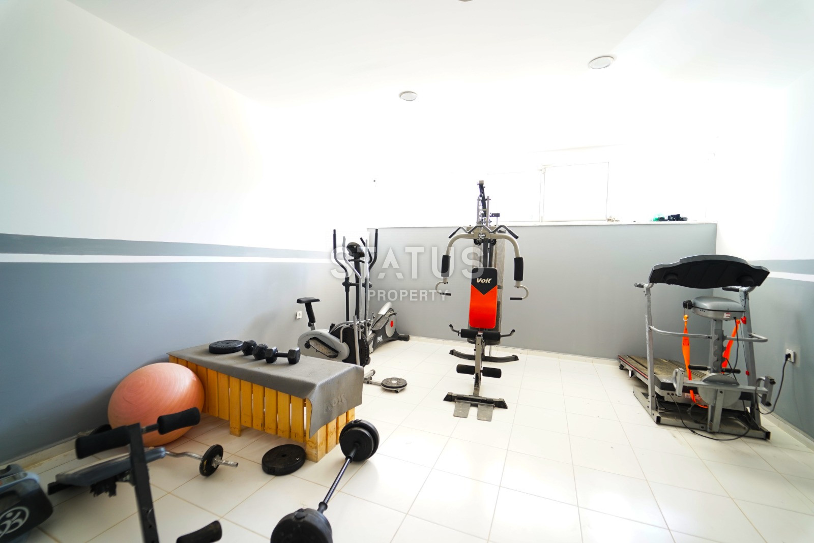 Two-level five-room apartment with furniture, 210m2 фото 13