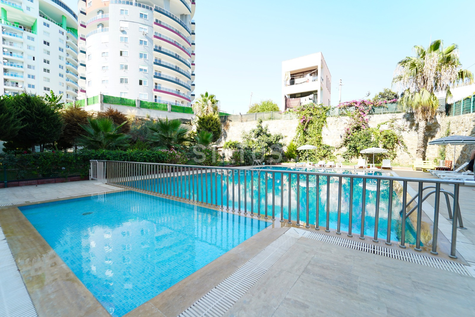 Two-level five-room apartment with furniture, 210m2 фото 29