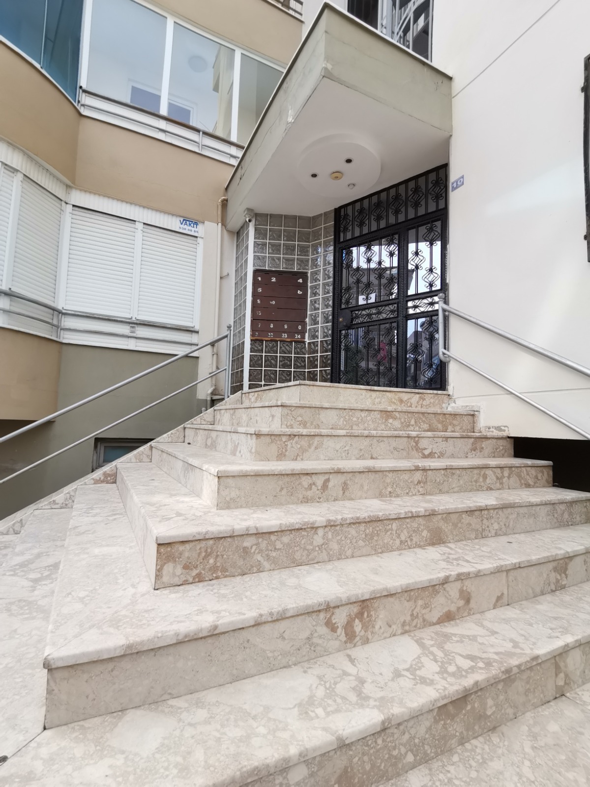 Apartment 2+1 five minutes from the historical port of Alanya, 100 m2. Centre. фото 29