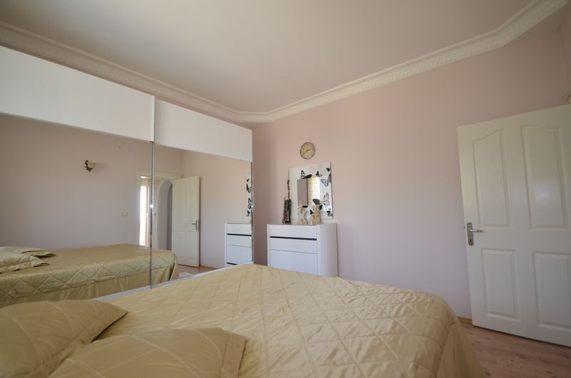 Villa 3+2, 700 meters from the sea in Mahmutlar, 280 sq.m. фото 15