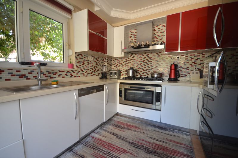 Villa 3+2, 700 meters from the sea in Mahmutlar, 280 sq.m. фото 22