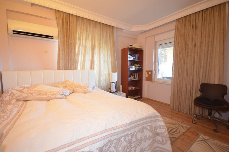 Villa 3+2, 700 meters from the sea in Mahmutlar, 280 sq.m. фото 29