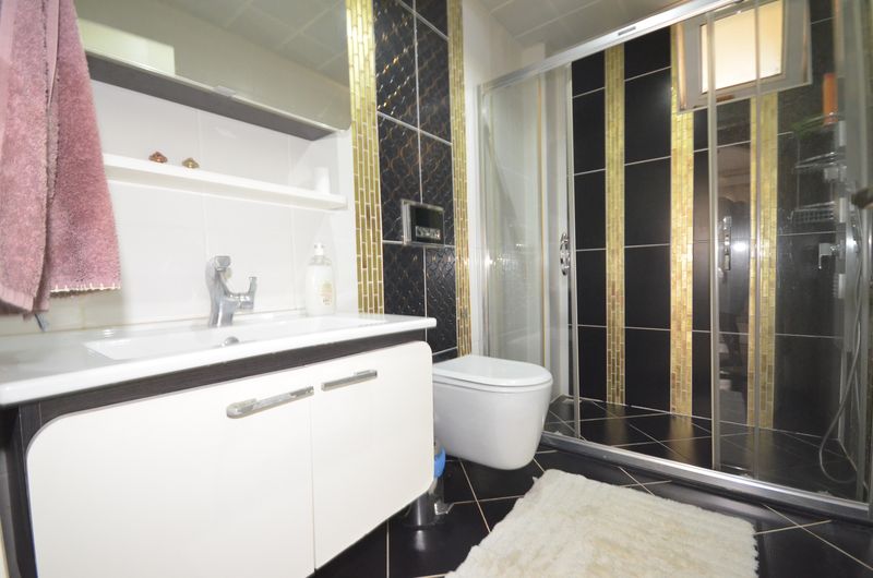 Villa 3+2, 700 meters from the sea in Mahmutlar, 280 sq.m. фото 30