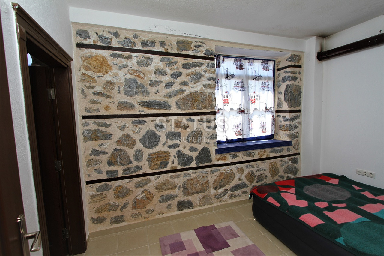 Земельный участок с большим домом и теплицей в Ходжалар, Алания. фото 13