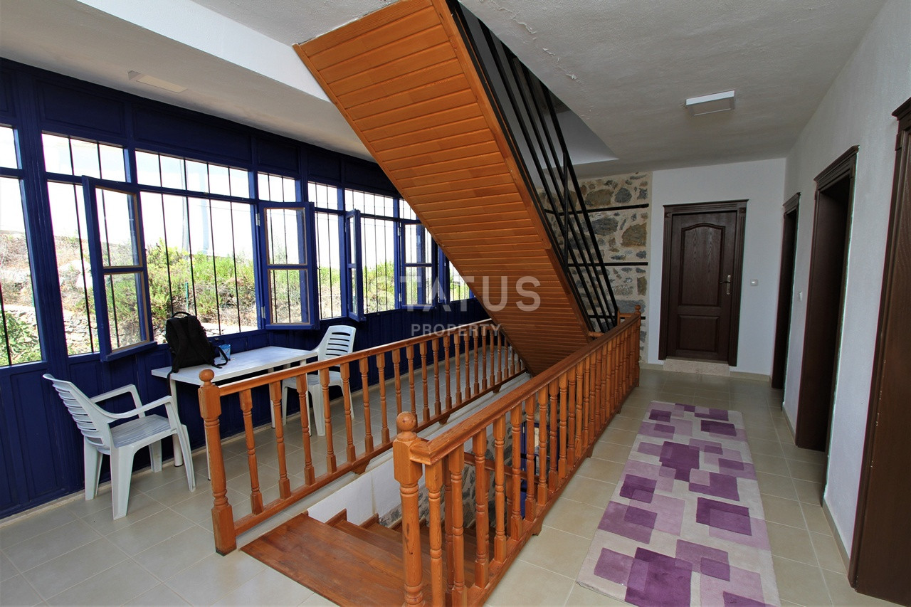 Земельный участок с большим домом и теплицей в Ходжалар, Алания. фото 14