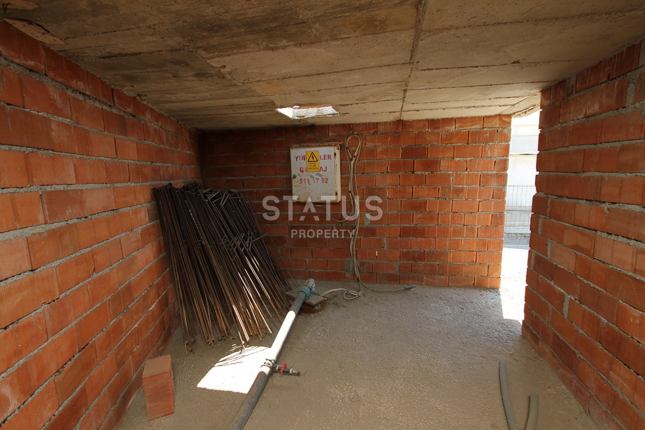 Земельный участок с большим домом и теплицей в Ходжалар, Алания. фото 21