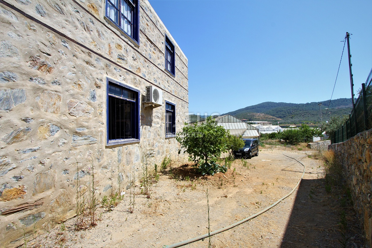 Земельный участок с большим домом и теплицей в Ходжалар, Алания. фото 32