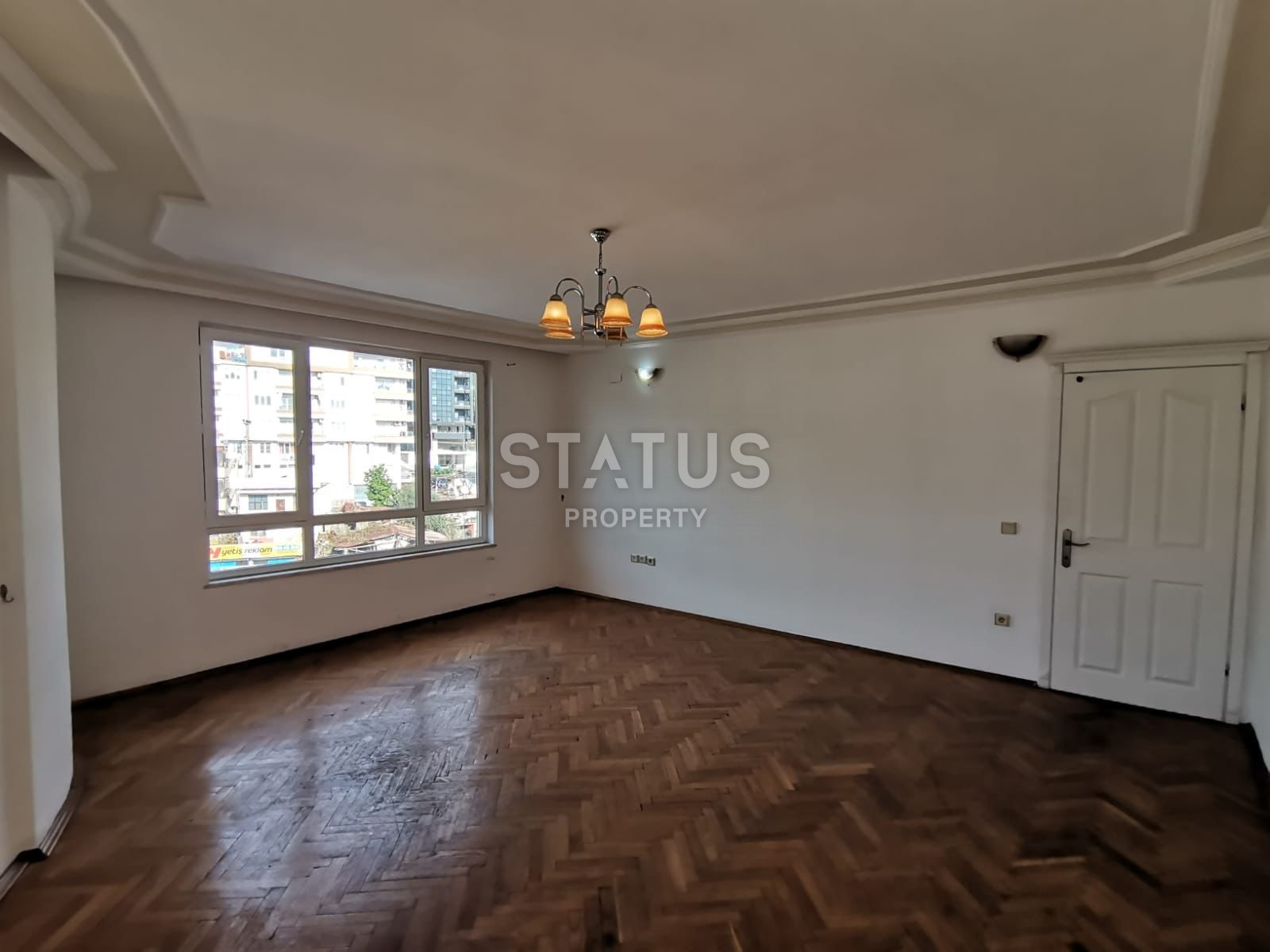 Large duplex in the center of Alanya at a very low price, views of the mountains and the fortress, 280m2 фото 7