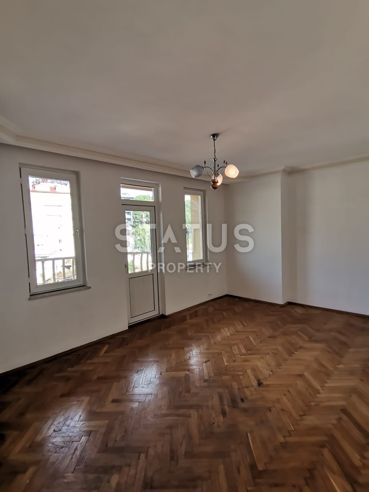 Large duplex in the center of Alanya at a very low price, views of the mountains and the fortress, 280m2 фото 10