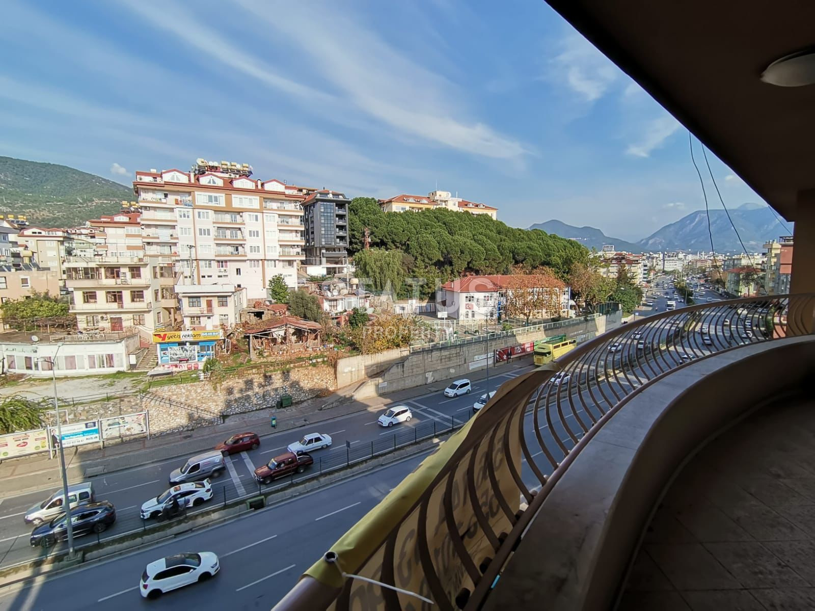 Large duplex in the center of Alanya at a very low price, views of the mountains and the fortress, 280m2 фото 15