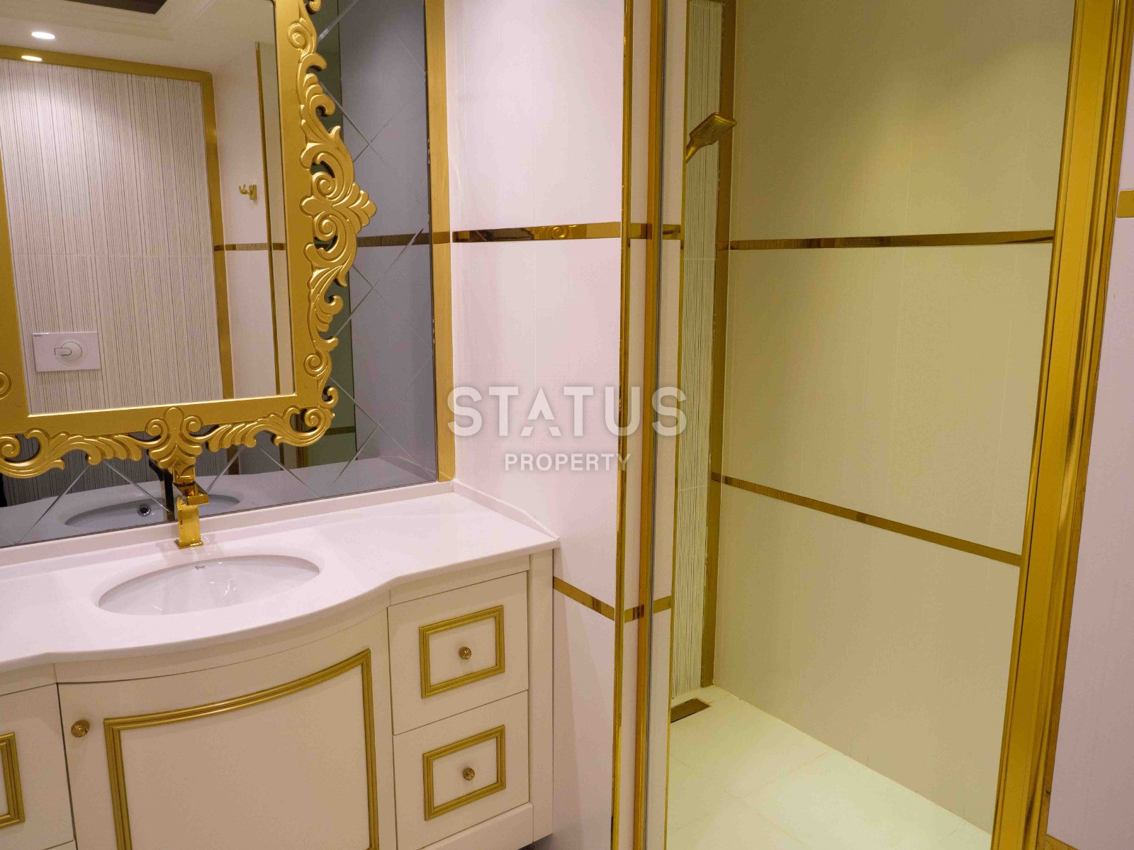 Укомплектованные апартаменты премиум класса 2+1 с видом на море в Обе, 121 кв м. фото 10