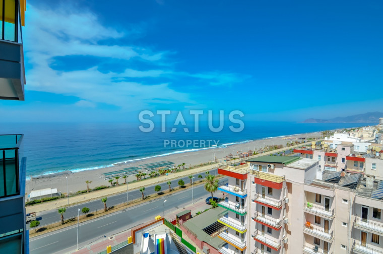 Квартира 2+1 в 20 метрах от моря в Махмутларе, 85 кв.м. фото 1