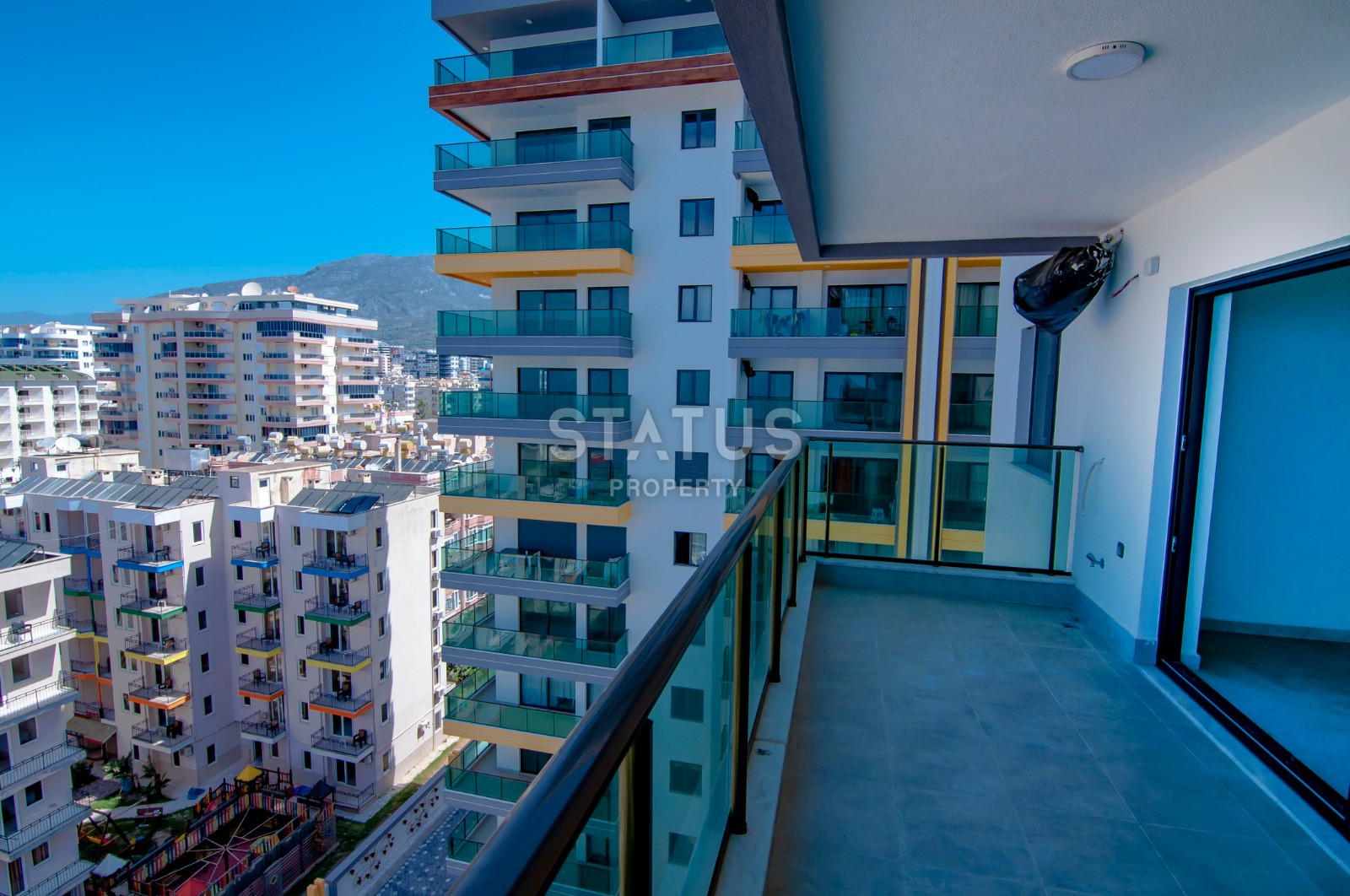 Apartment 2+1 20 meters from the sea in Mahmutlar, 85 sq.m. фото 4