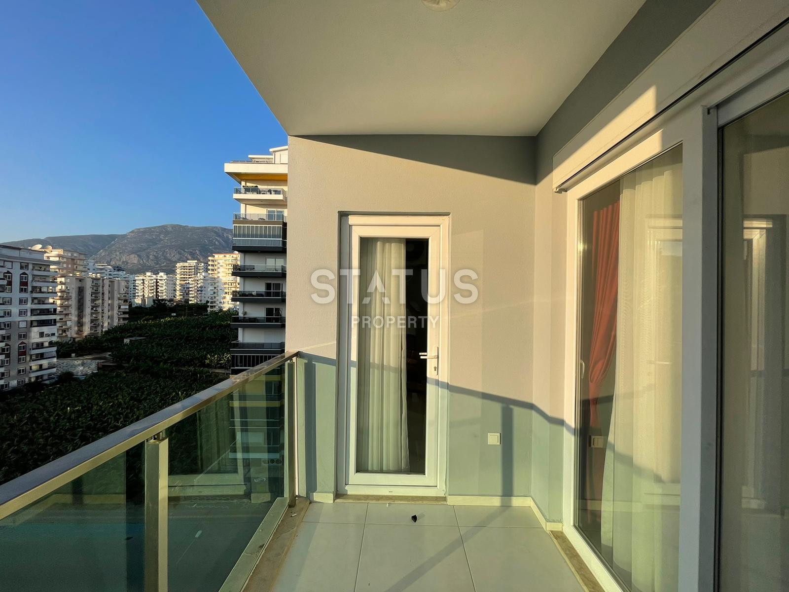 Квартира 2+1 с дизайнерским ремонтом и видом на море в Махмутларе, 105 кв.м. фото 4