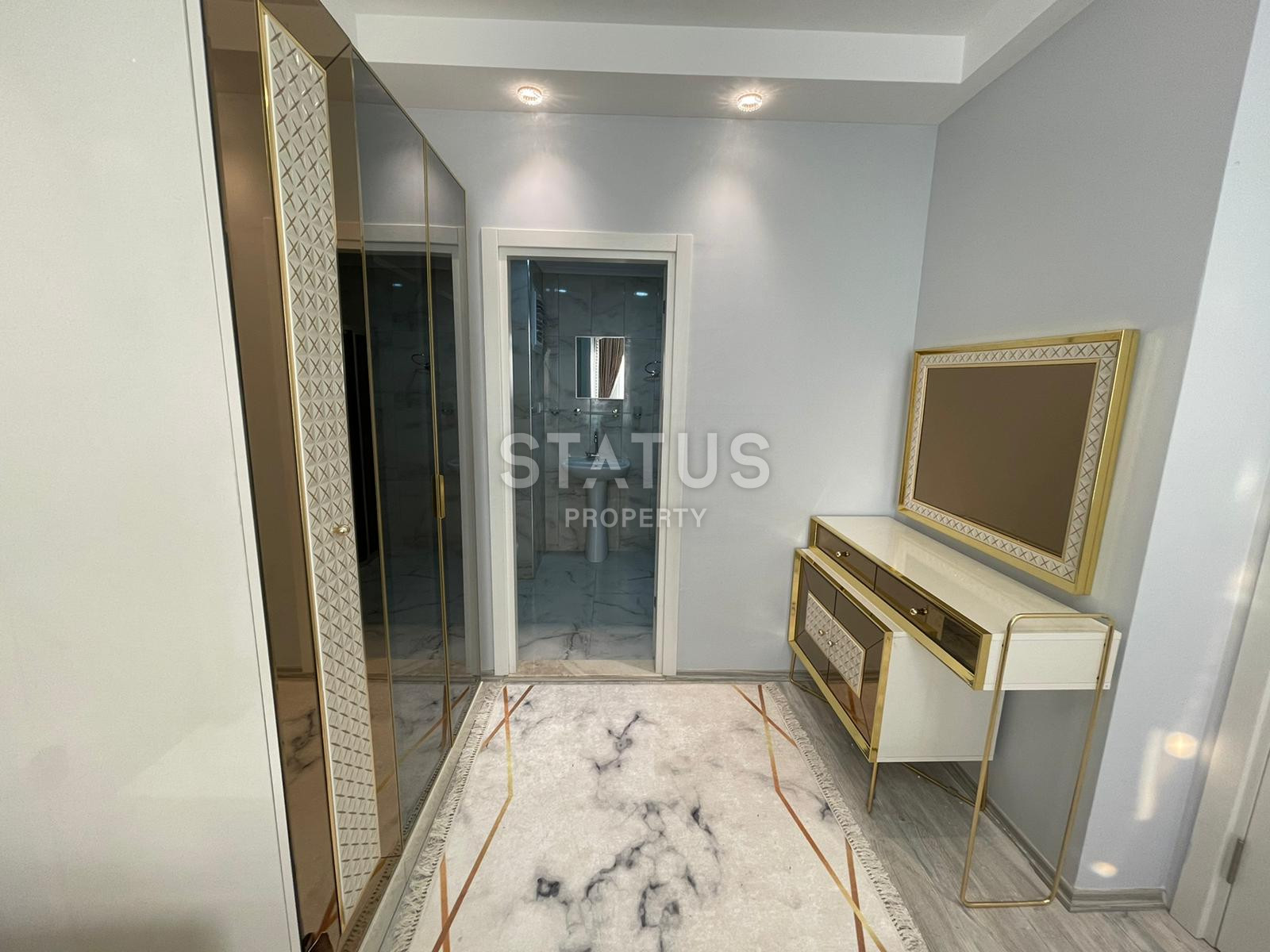 Квартира 2+1 с дизайнерским ремонтом и видом на море в Махмутларе, 105 кв.м. фото 5