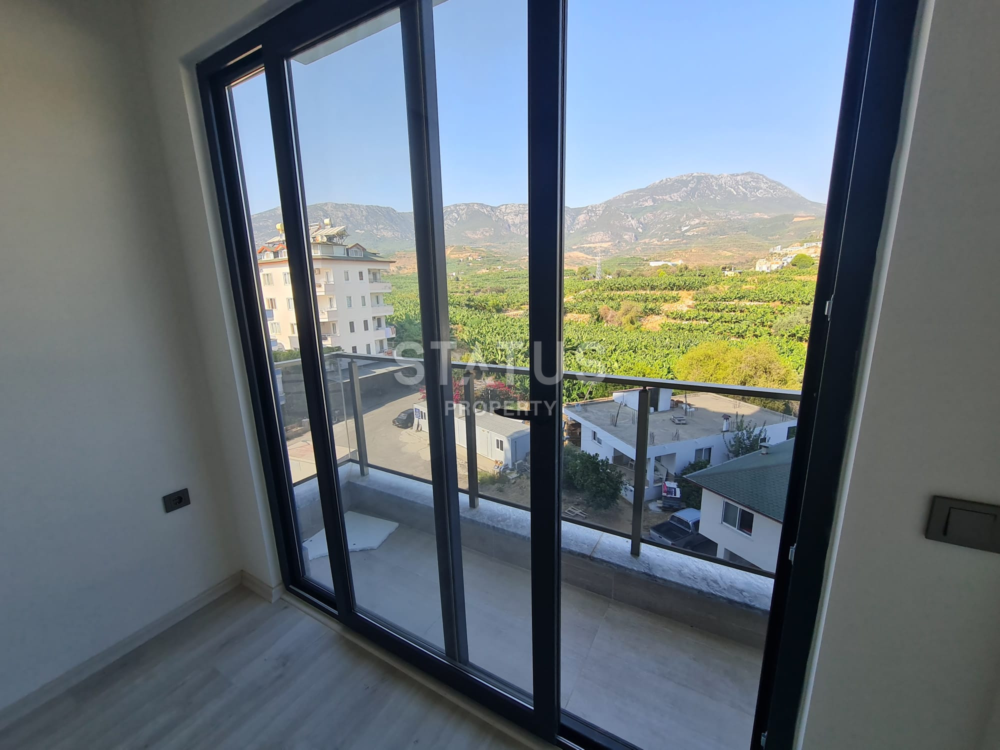 Большая квартира 1+1 в новом доме в Махмутларе, 70 м2 фото 13