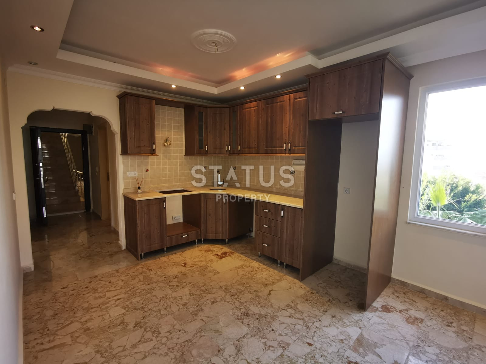 Квартира 2+1 с видом на горы в Махмутларе, 120 кв.м. фото 5