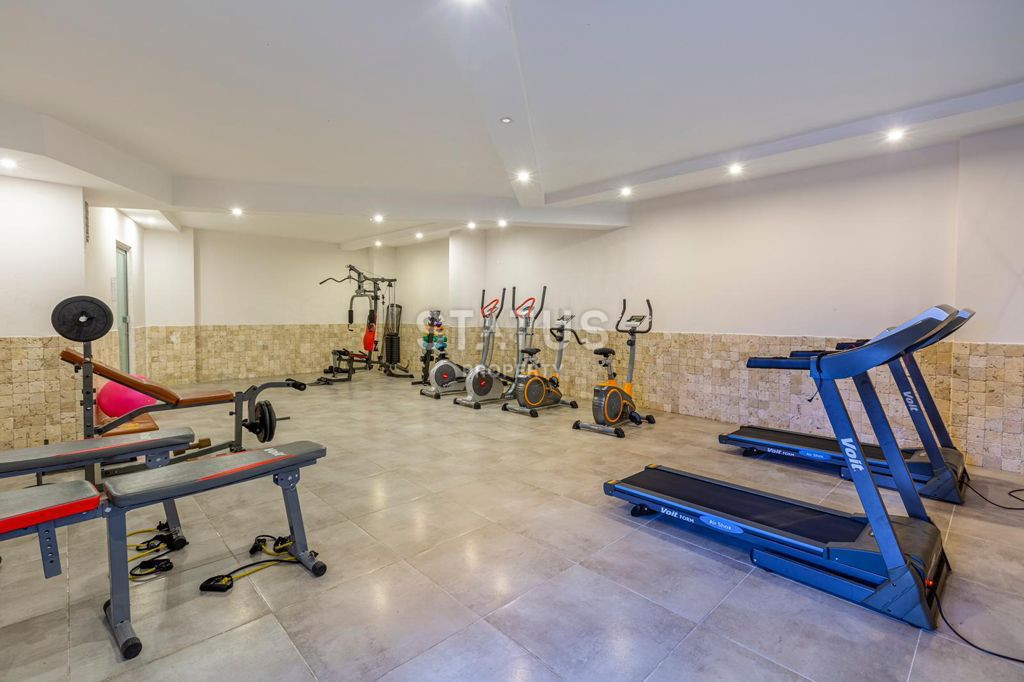 Comfortable apartment 1+1 with sea and mountain views, 65 m2 in Mahmutlar. фото 8