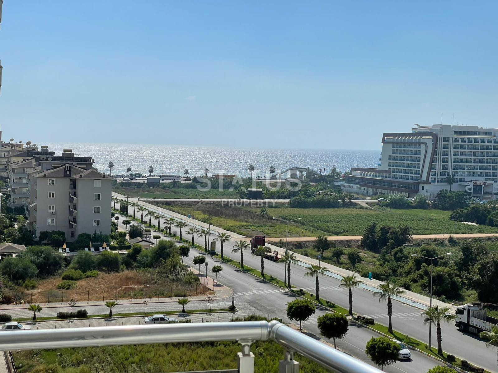 Comfortable apartment 1+1 with sea and mountain views, 65 m2 in Mahmutlar. фото 10